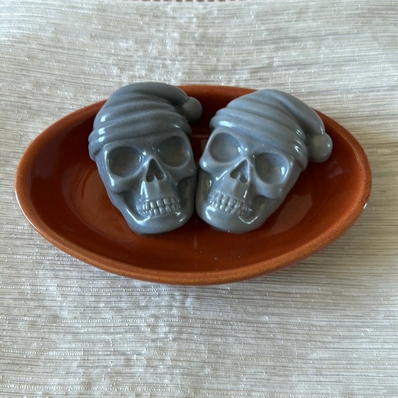 Hand Crafted Soap Charcoal eucalyptus - Picture 2 of 4